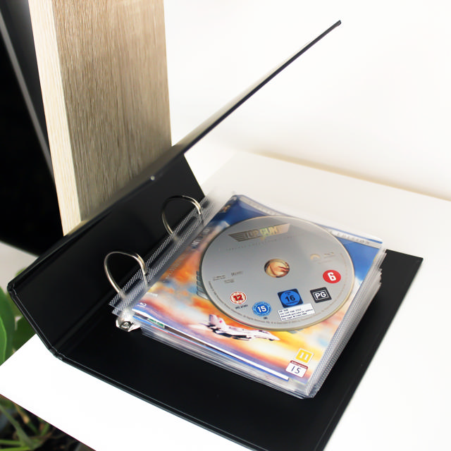 Blu-Ray Bundle - 50 Blu-Ray Sleeves + 2 Two-Ring Binders