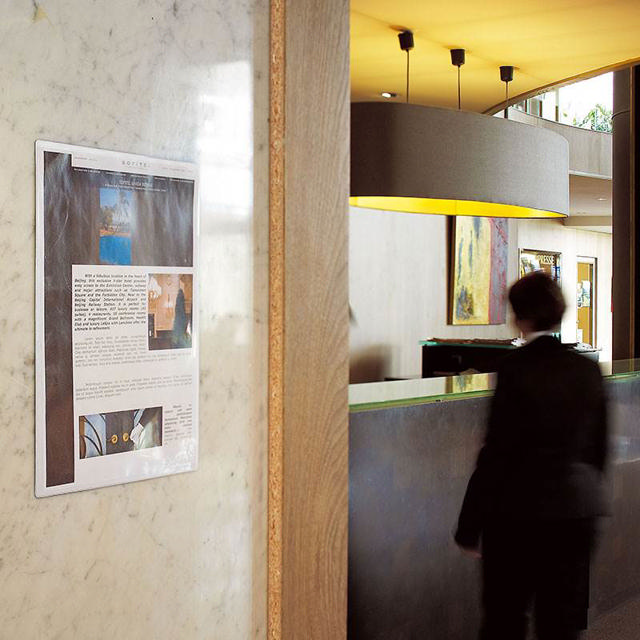 Easy Load Permanent Pocket with Corner Closure