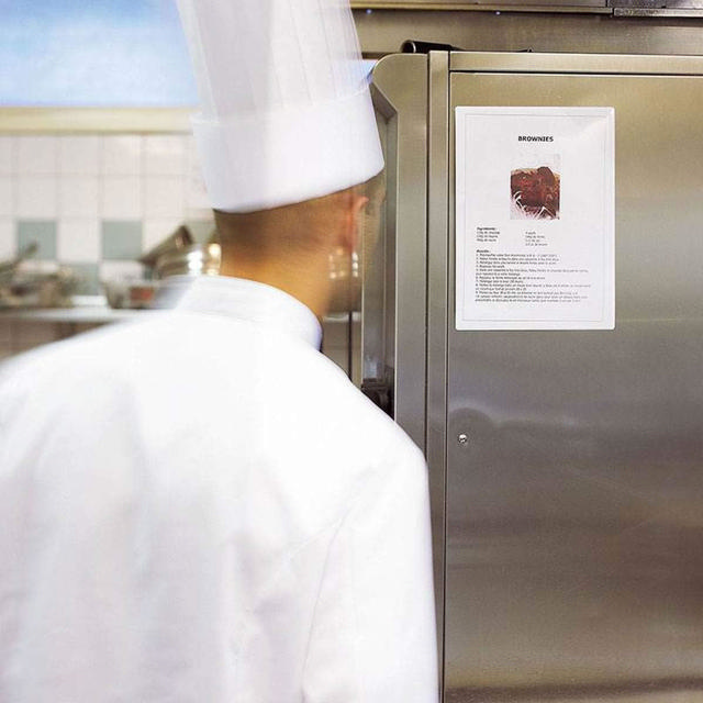 Easy Load Permanent Pocket with Corner Closure